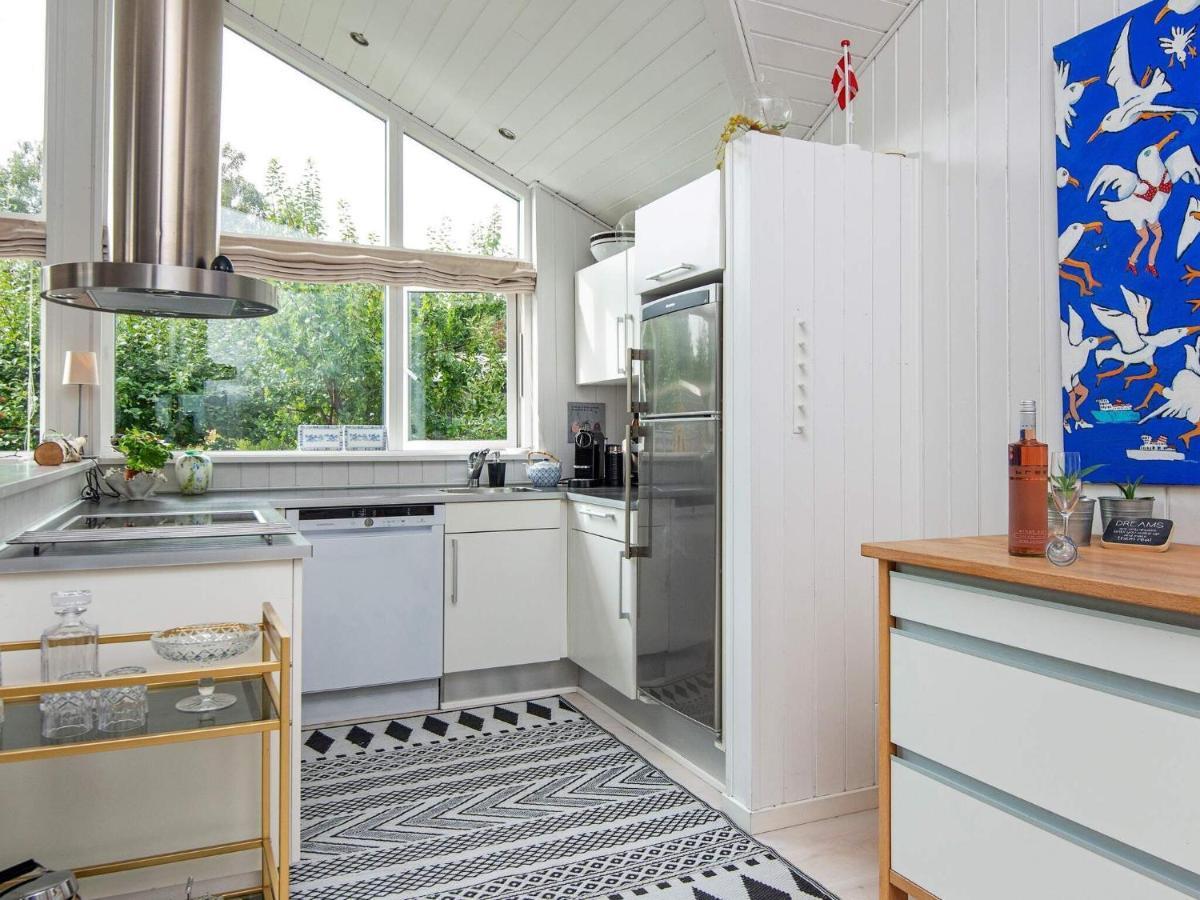 5 Person Holiday Home In Malling Eksteriør billede